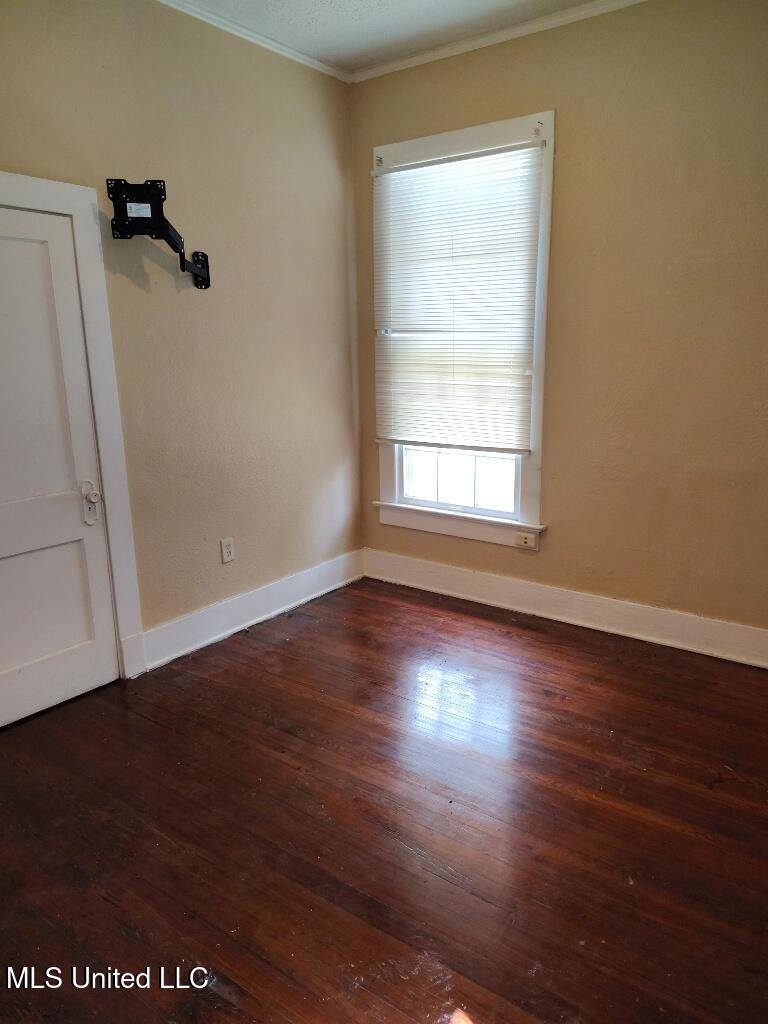 221 East Center Street, Canton, MS 39046