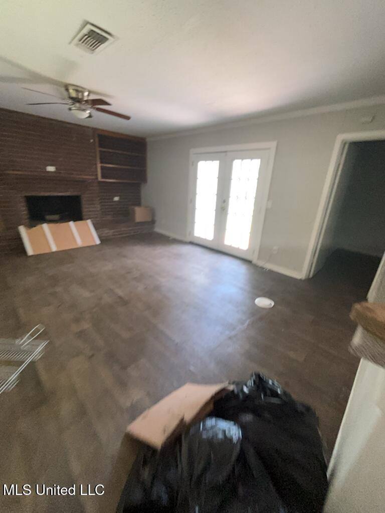 351 Elms Court Circle, Jackson, MS 39204