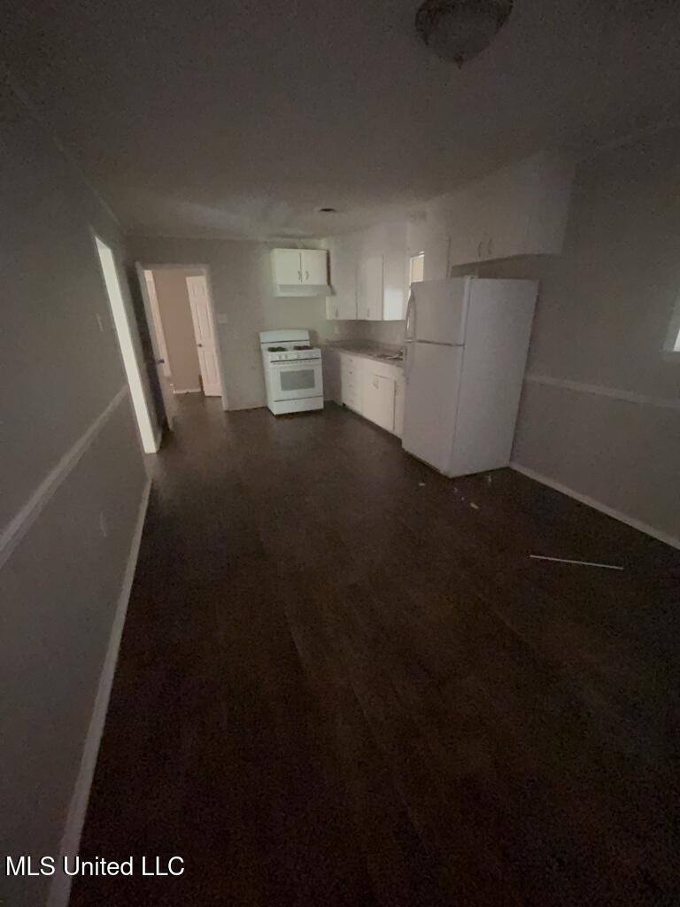 3257 Woodview Drive, Jackson, MS 39212