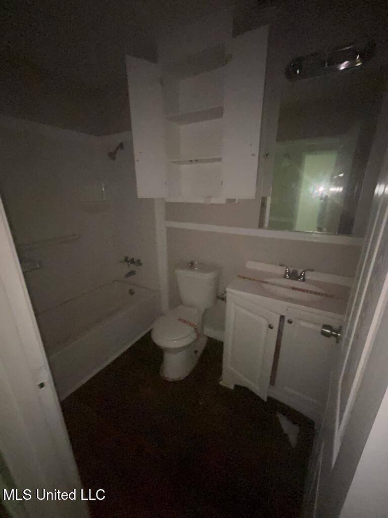 3257 Woodview Drive, Jackson, MS 39212