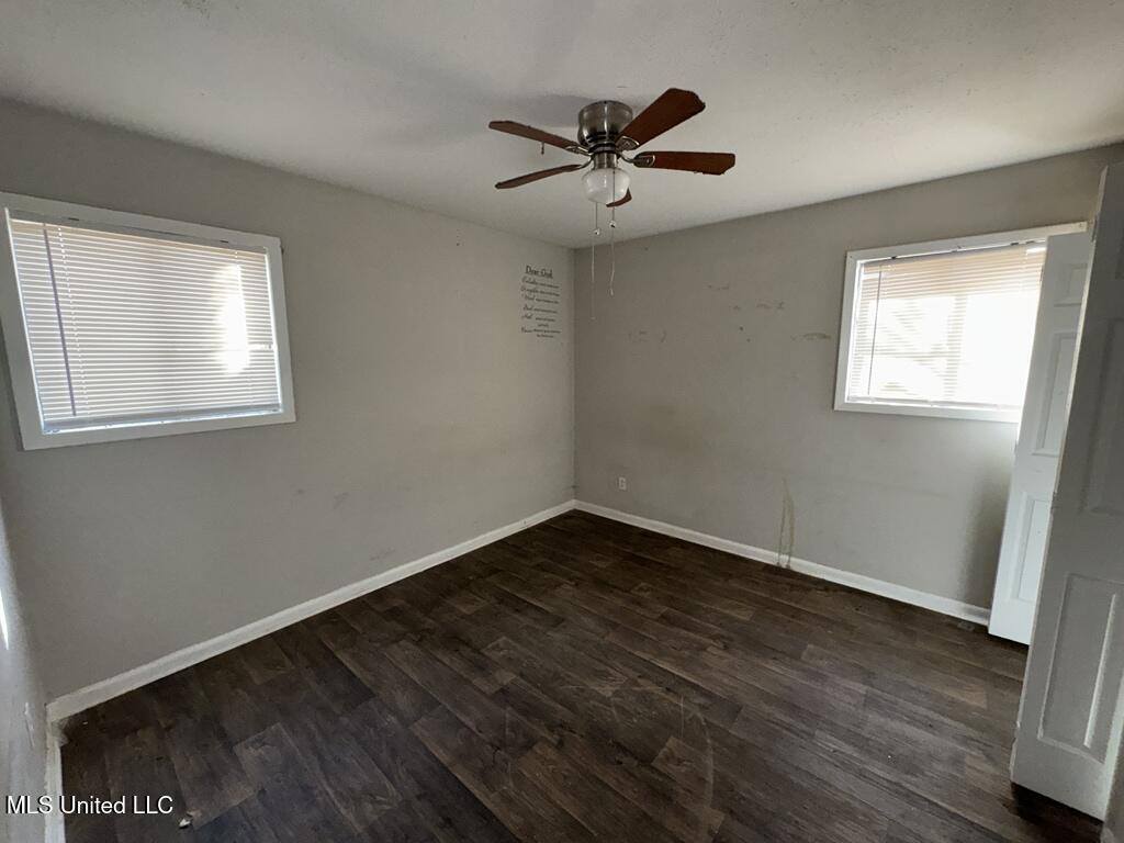 921 Westway Street, Jackson, MS 39212