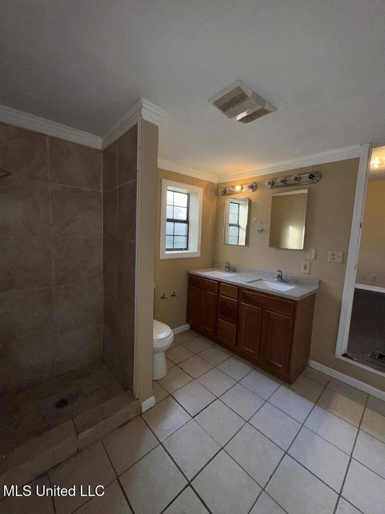 2704 Shannon Street, Jackson, MS 39212