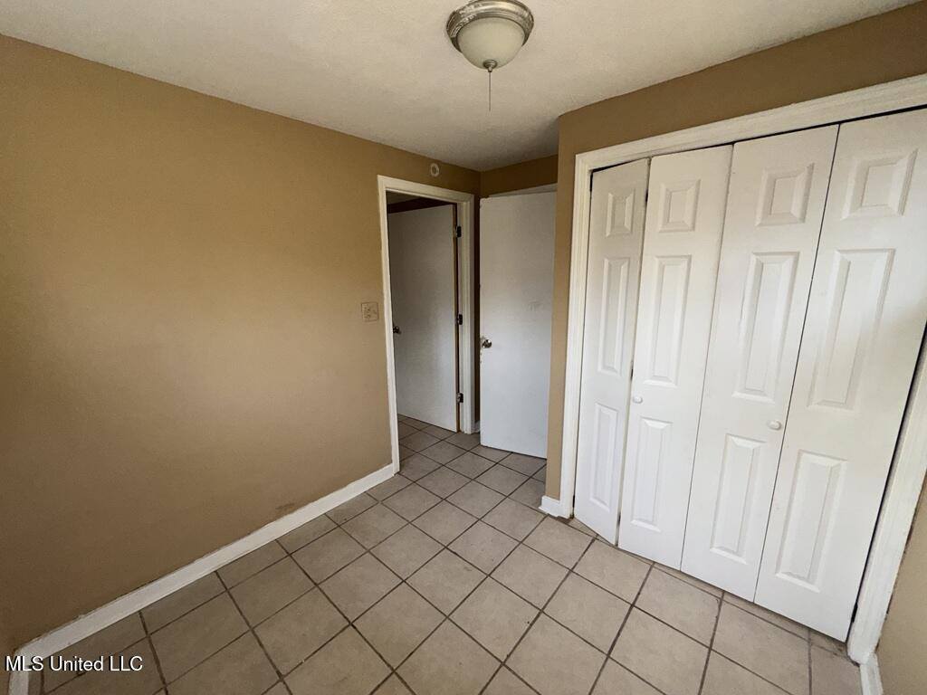 2704 Shannon Street, Jackson, MS 39212