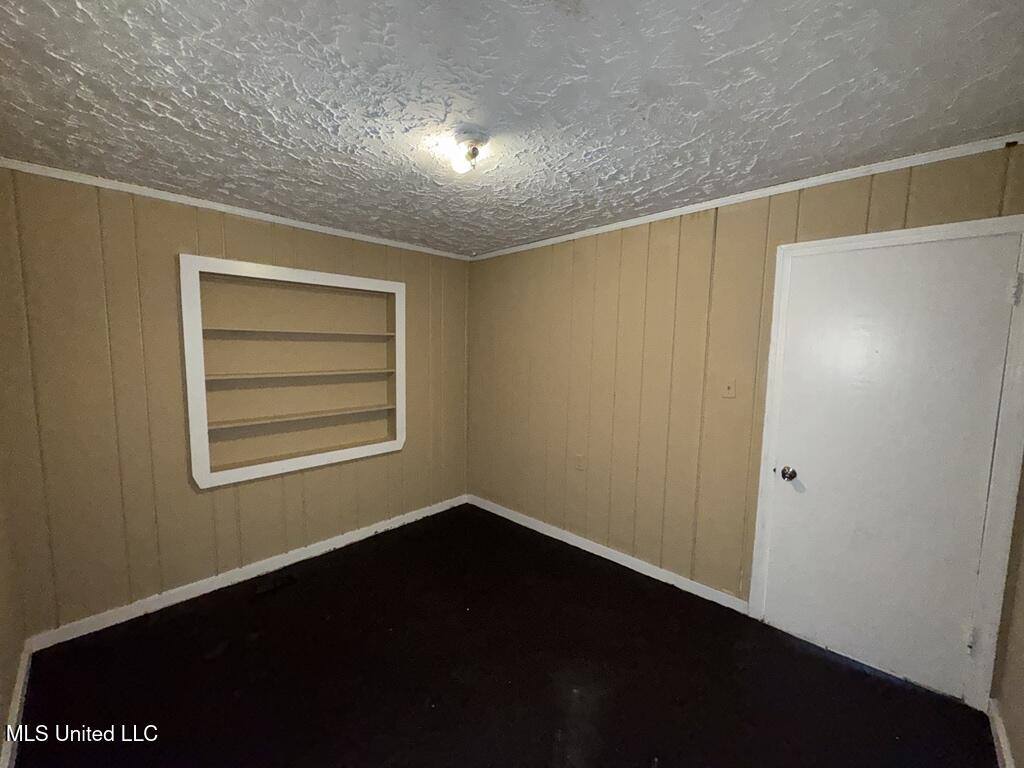 2704 Shannon Street, Jackson, MS 39212