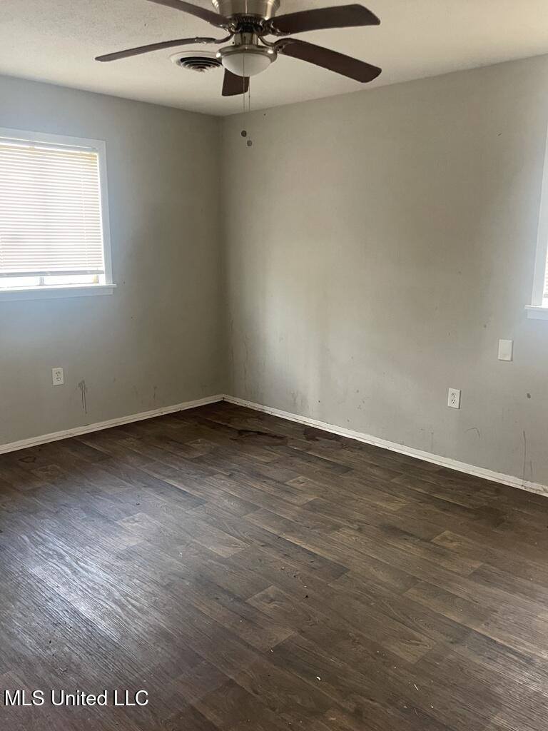 3310 Oakview Drive, Jackson, MS 39212