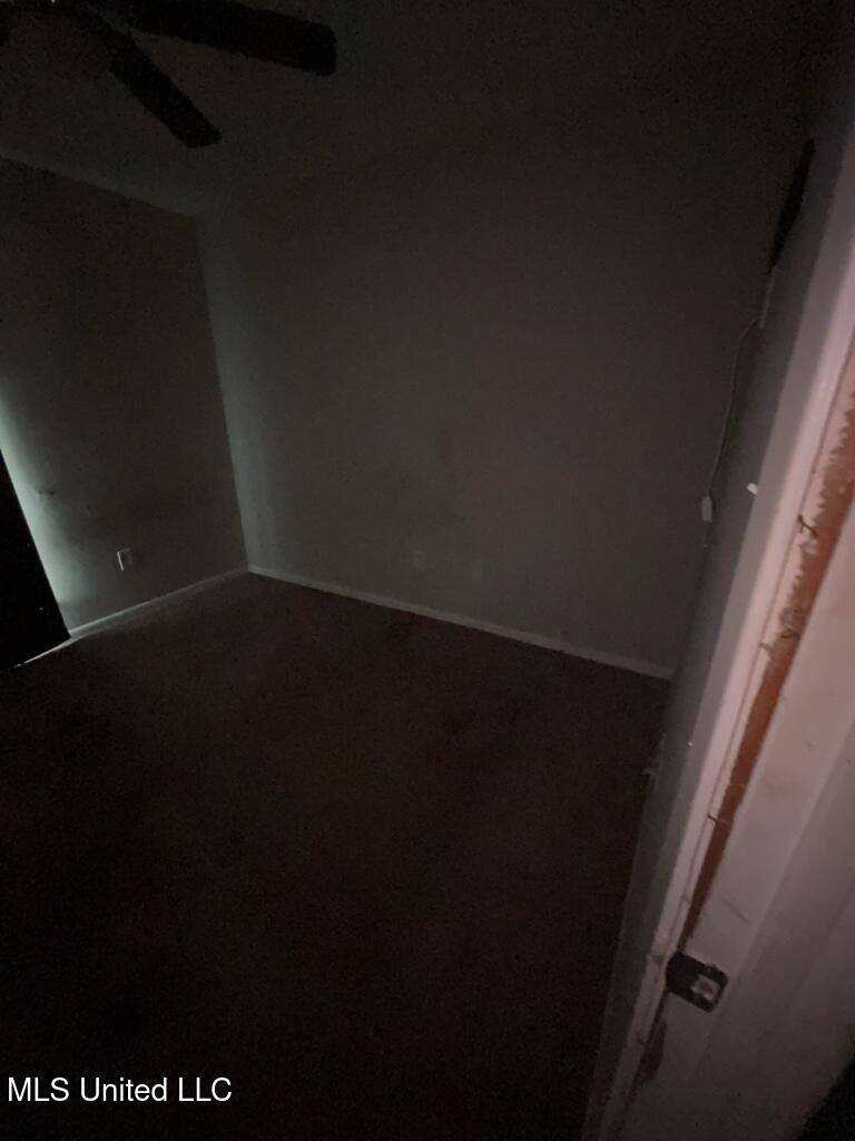 916 Palm Street, Jackson, MS 39212