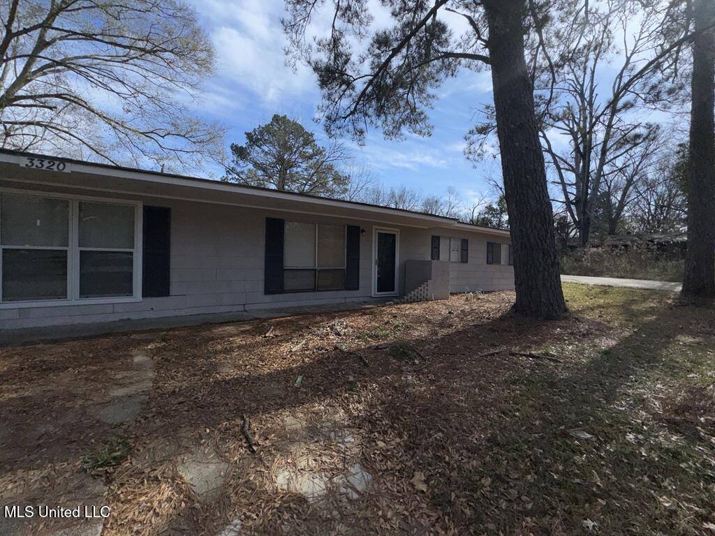 3320 Ridgeland Drive, Jackson, MS 39212