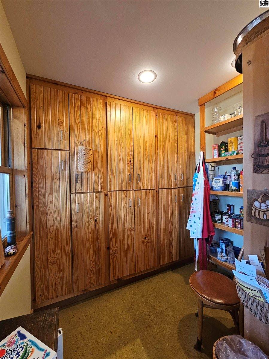 2887 Palomino Trl, Lindsborg, KS 67456