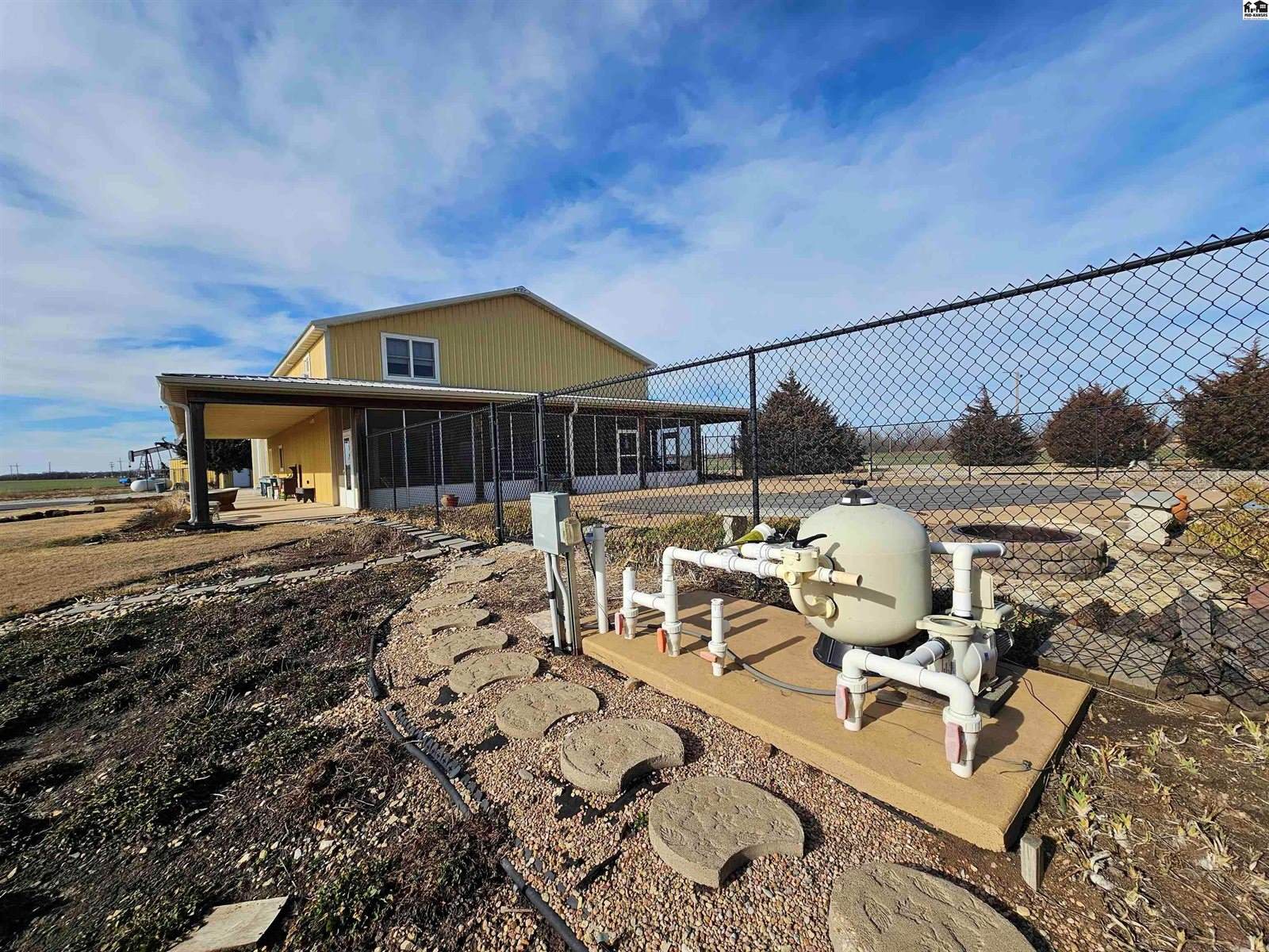 2887 Palomino Trl, Lindsborg, KS 67456