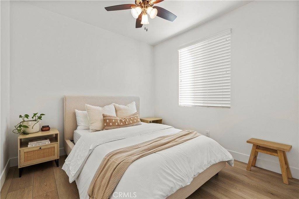 28384 Vista Del Rio, Valencia, CA 91354