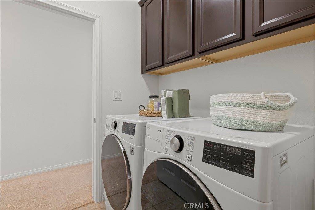 28384 Vista Del Rio, Valencia, CA 91354