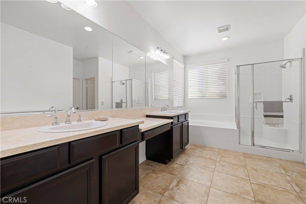 28384 Vista Del Rio, Valencia, CA 91354