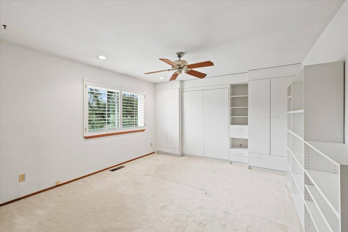 780 Boole Road, Applegate, CA 95703