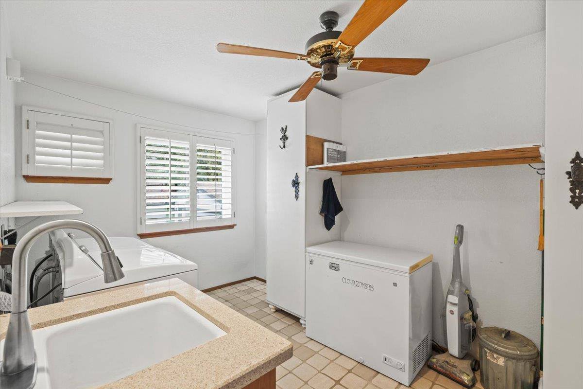 780 Boole Road, Applegate, CA 95703