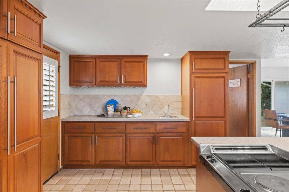 780 Boole Road, Applegate, CA 95703