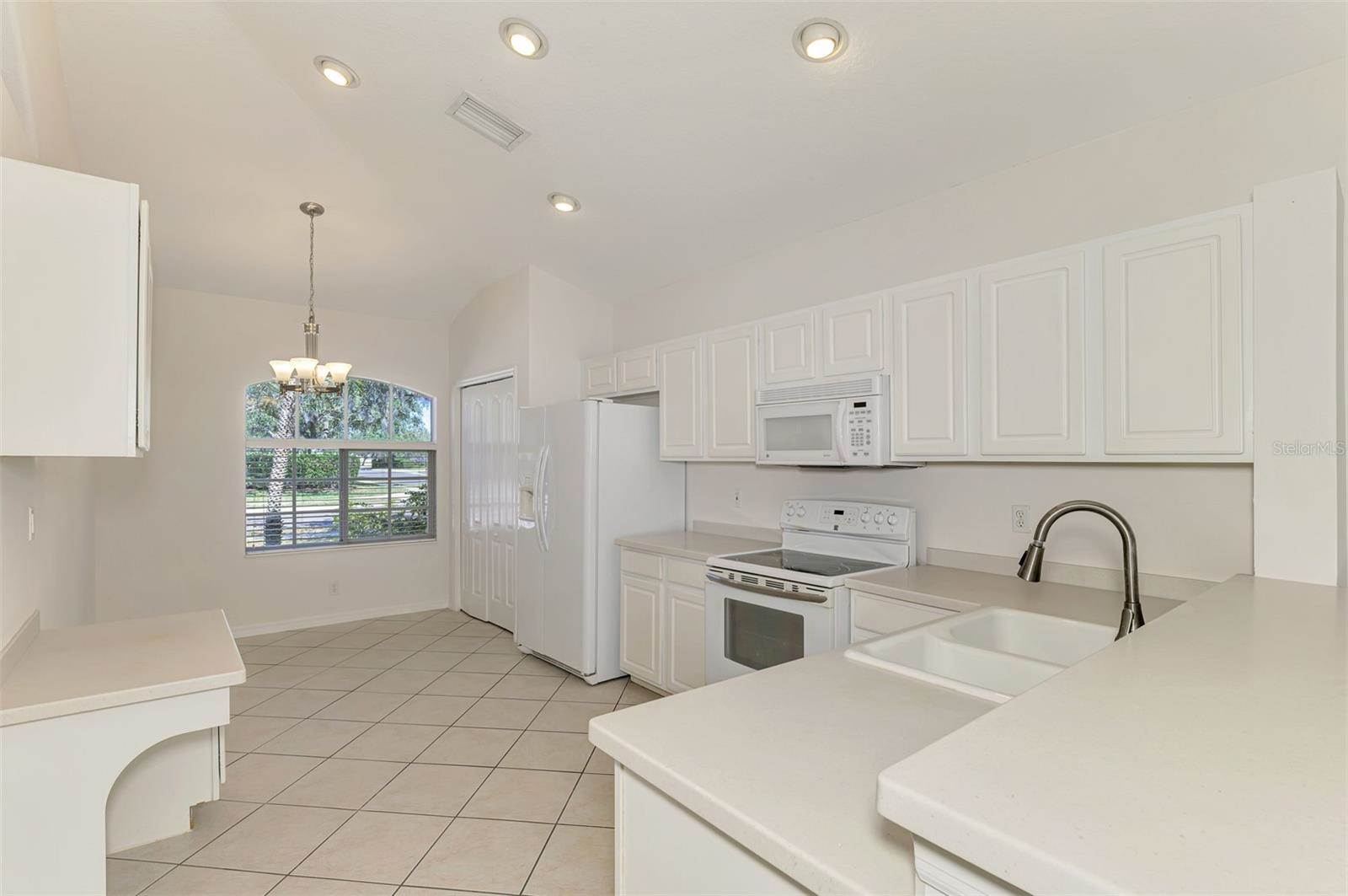 8705 Monterey Bay Loop, Bradenton, FL 34212
