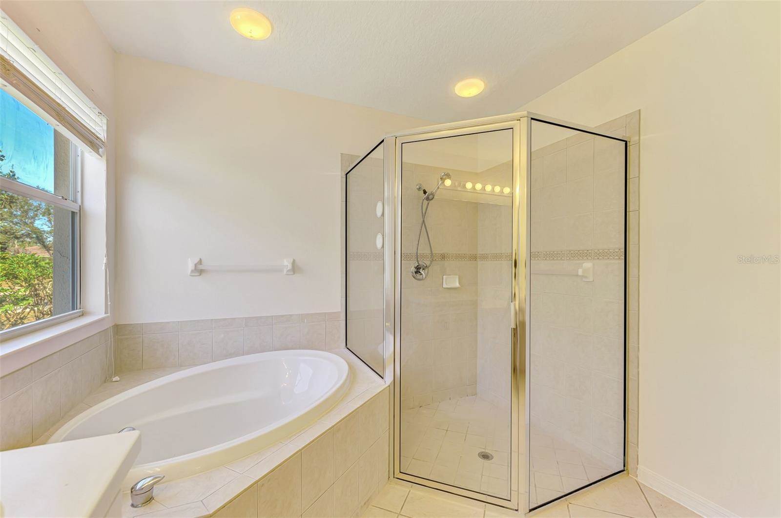 8705 Monterey Bay Loop, Bradenton, FL 34212