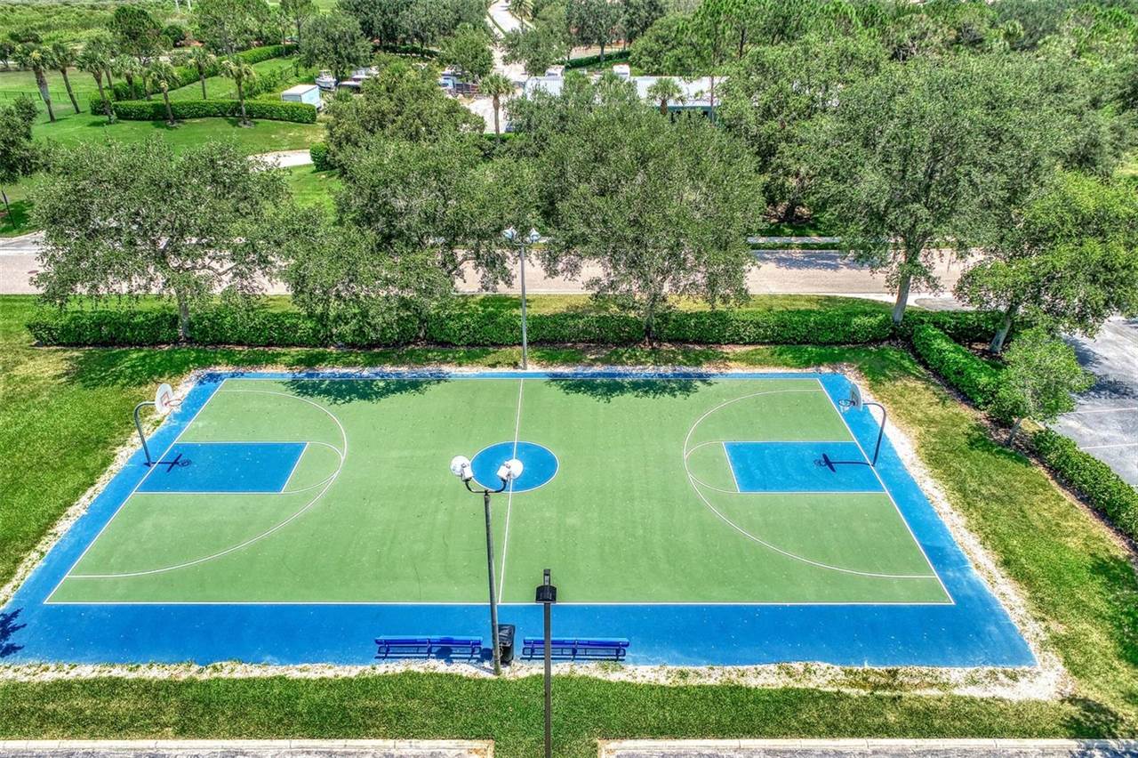 8705 Monterey Bay Loop, Bradenton, FL 34212