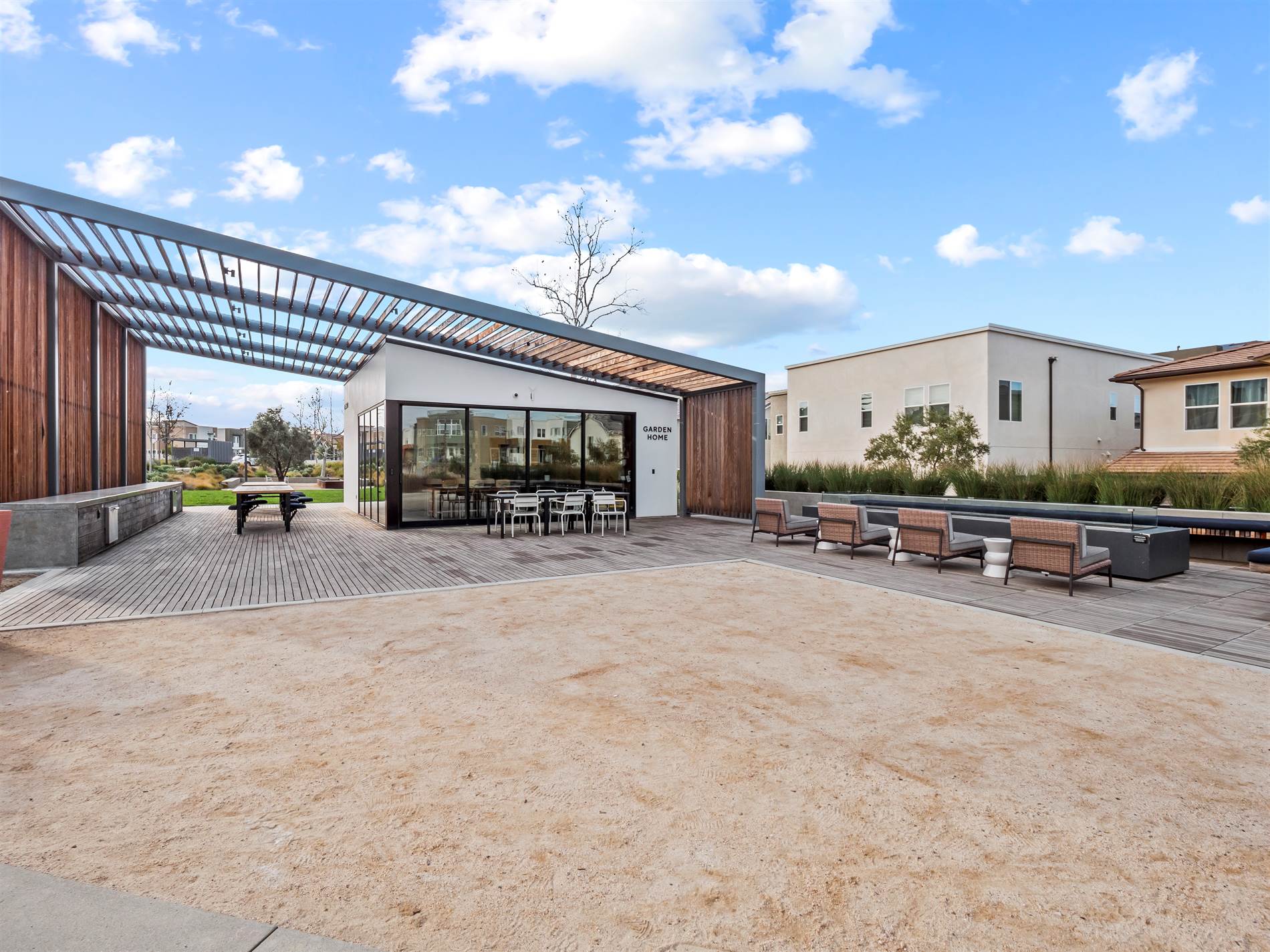27129 Valley Oak, Valencia, CA 91381