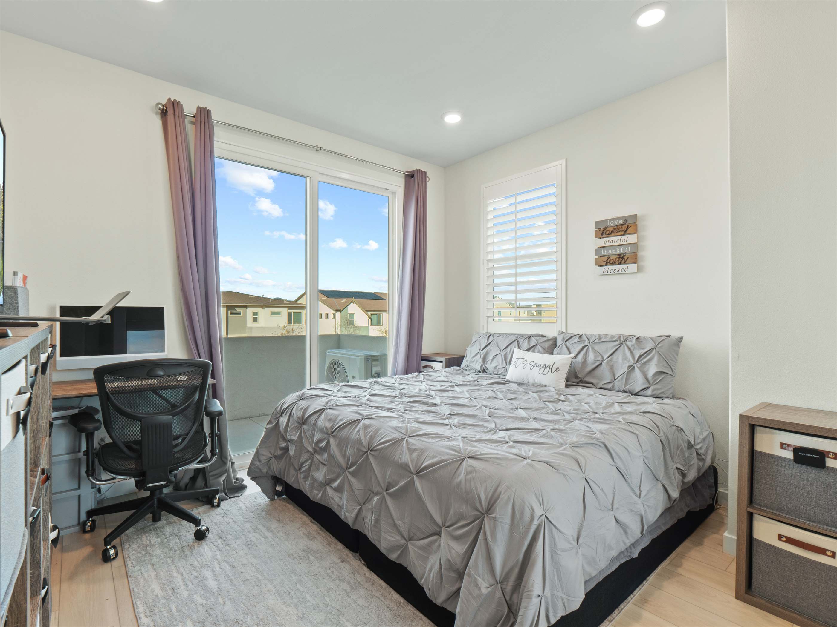 27129 Valley Oak, Valencia, CA 91381