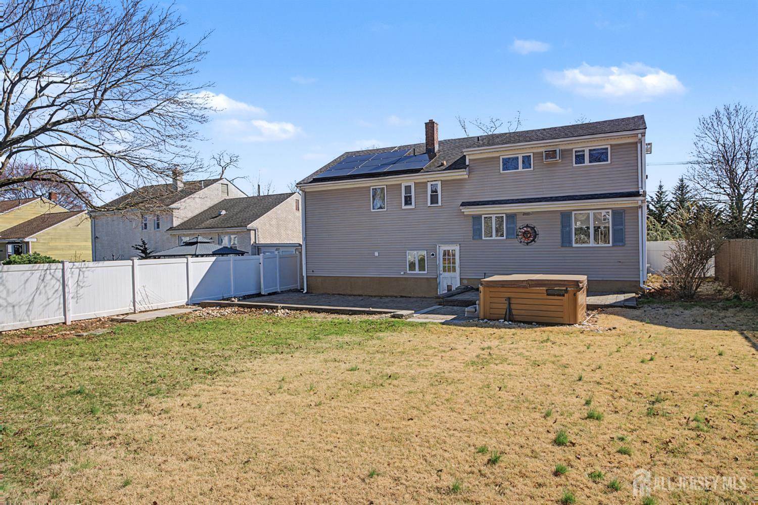 325 Colonia Boulevard, Colonia, NJ 07067