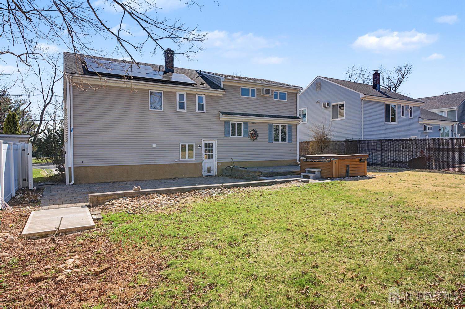 325 Colonia Boulevard, Colonia, NJ 07067