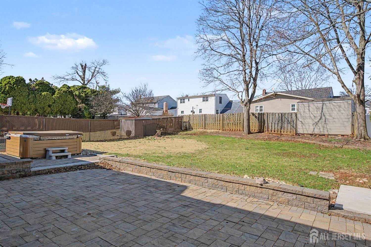 325 Colonia Boulevard, Colonia, NJ 07067