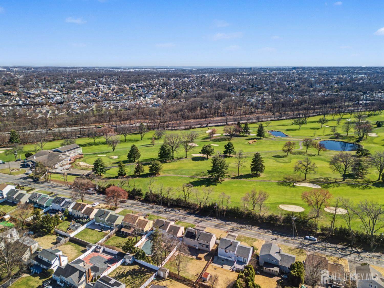 325 Colonia Boulevard, Colonia, NJ 07067