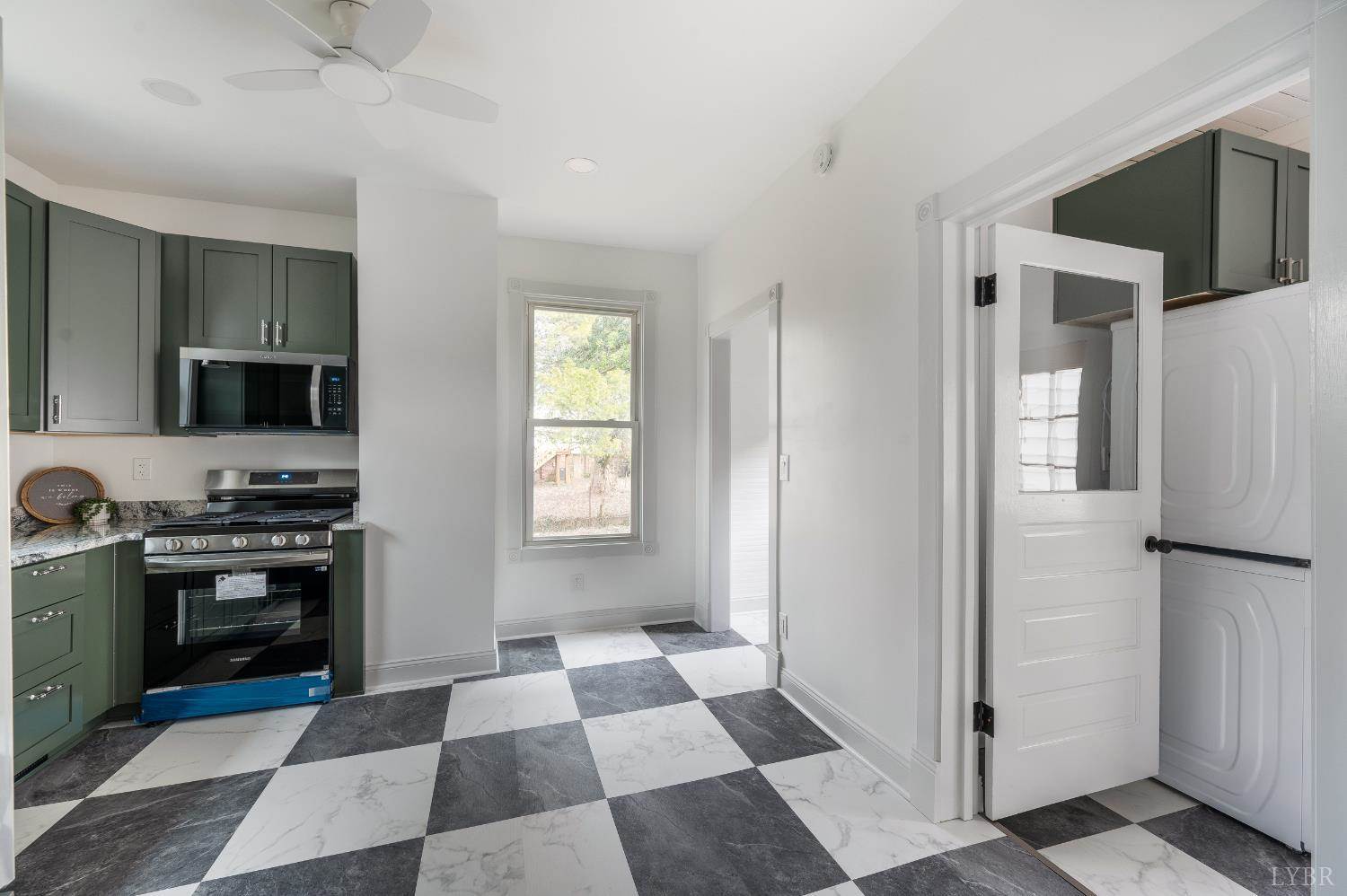 1344 Bedford Avenue, Lynchburg, VA 24504