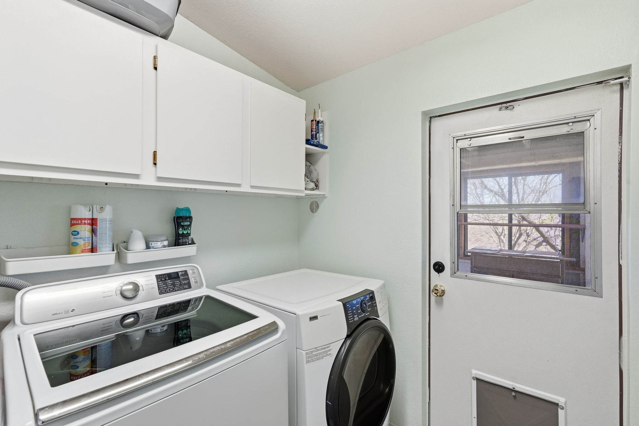816 N Ridgeview Place, Huachuca City, AZ 85616