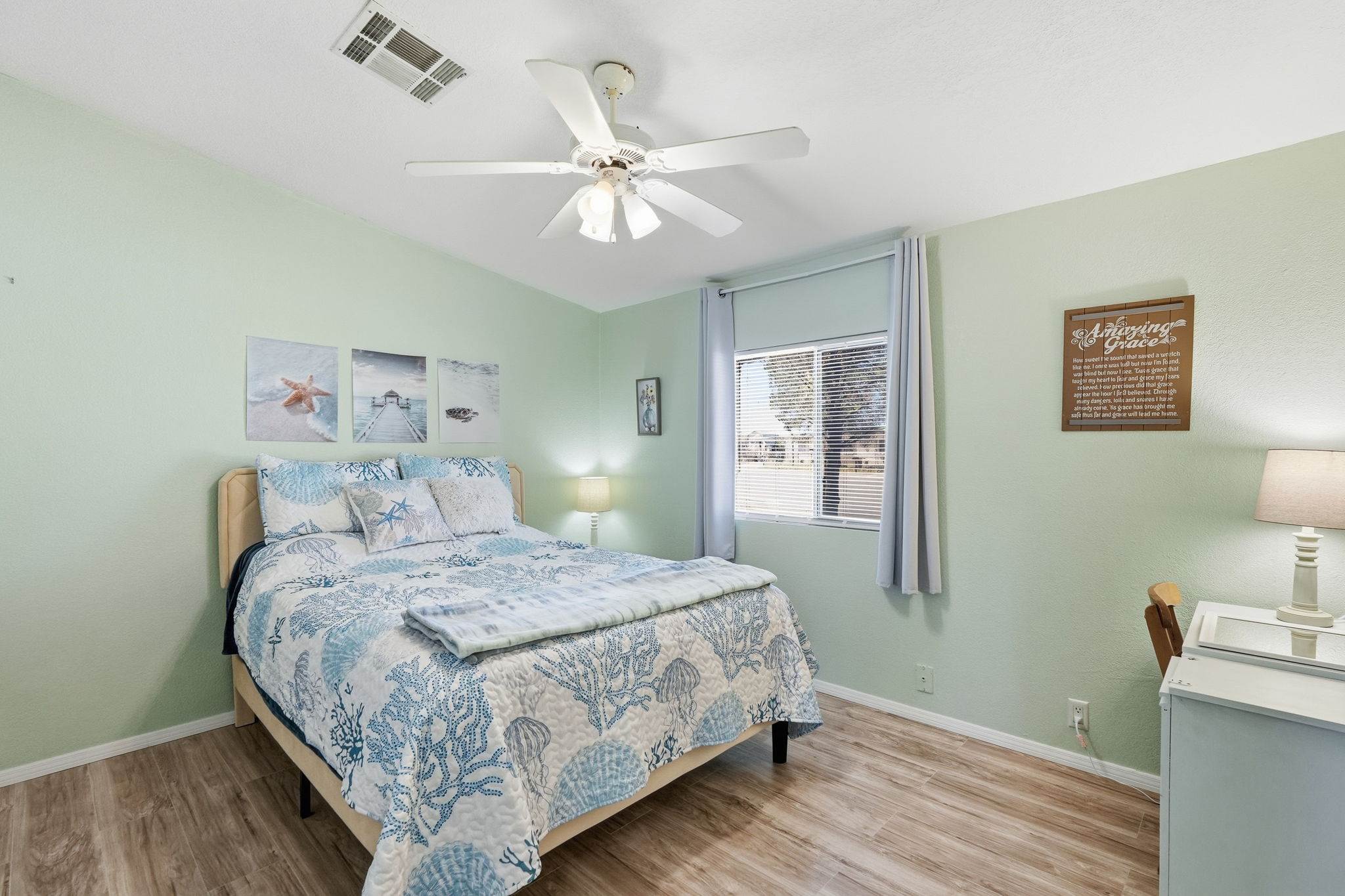 816 N Ridgeview Place, Huachuca City, AZ 85616
