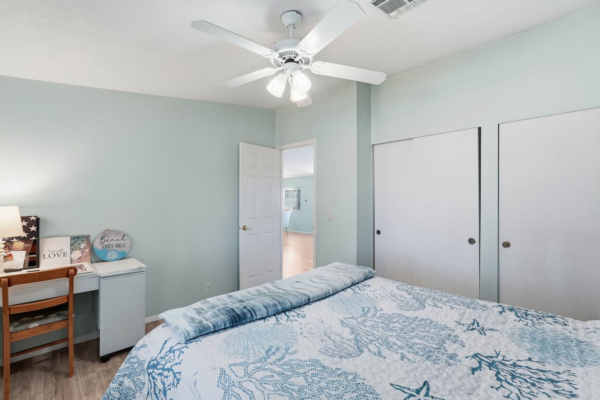 816 N Ridgeview Place, Huachuca City, AZ 85616