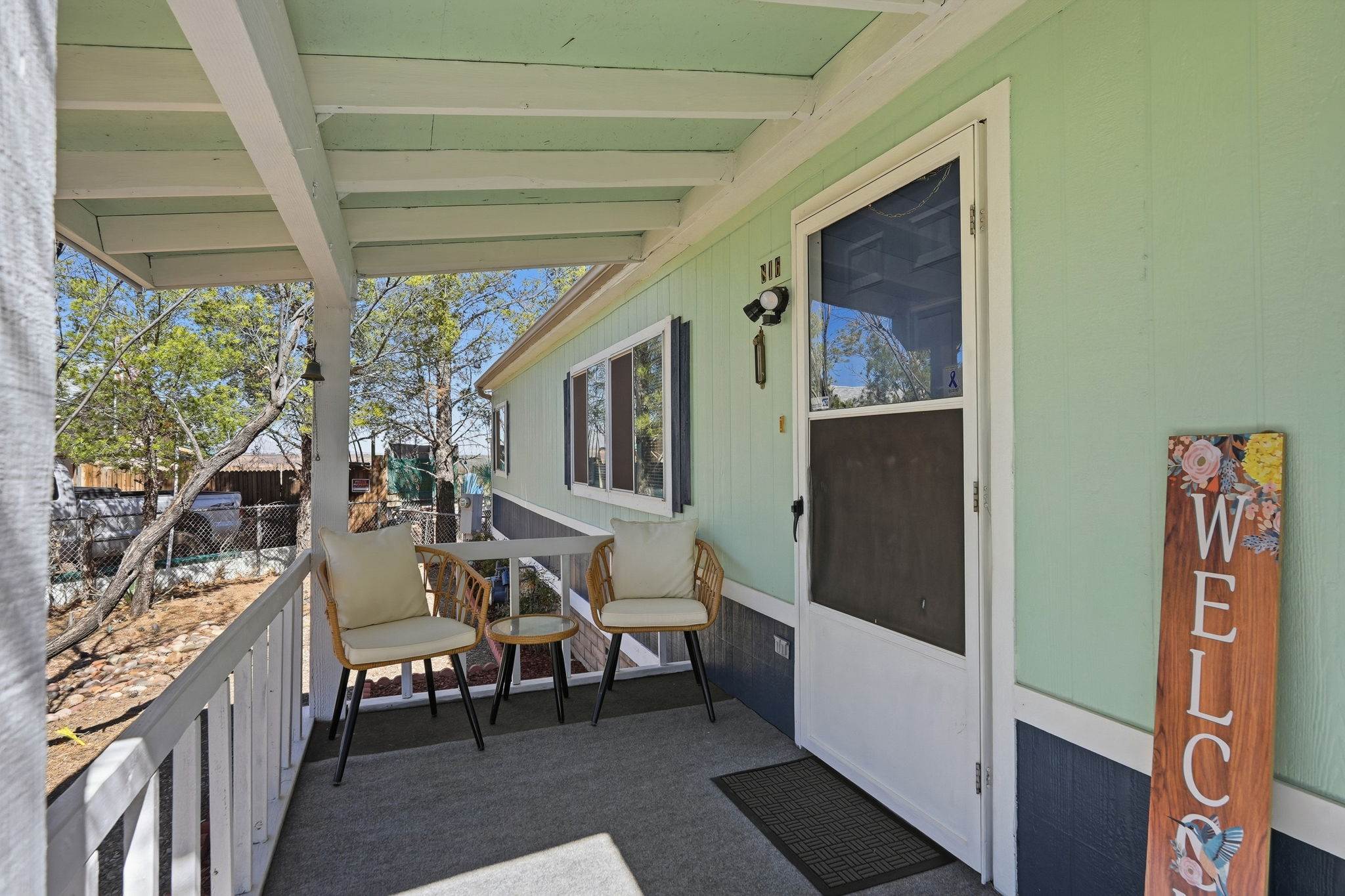 816 N Ridgeview Place, Huachuca City, AZ 85616