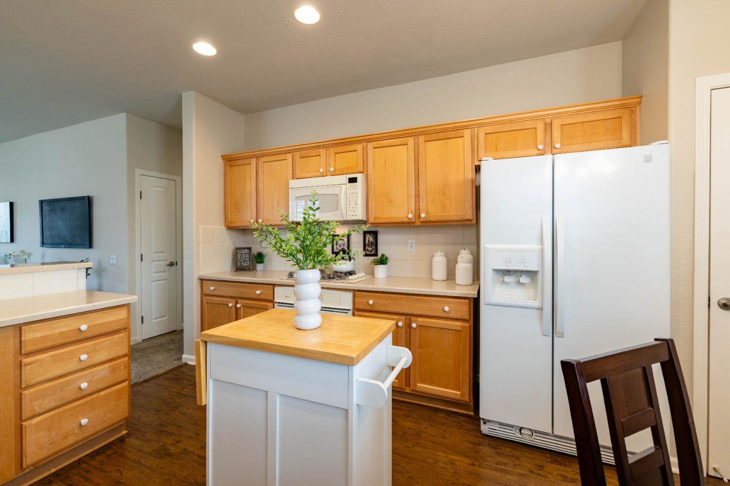 679 Wagon Wheel Lane, Lincoln, CA 95648