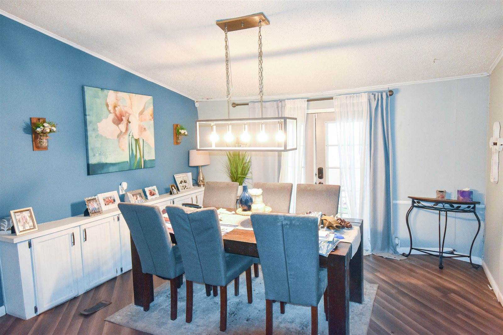 20190 Holly Hills Drive, LaRue, TX 75770