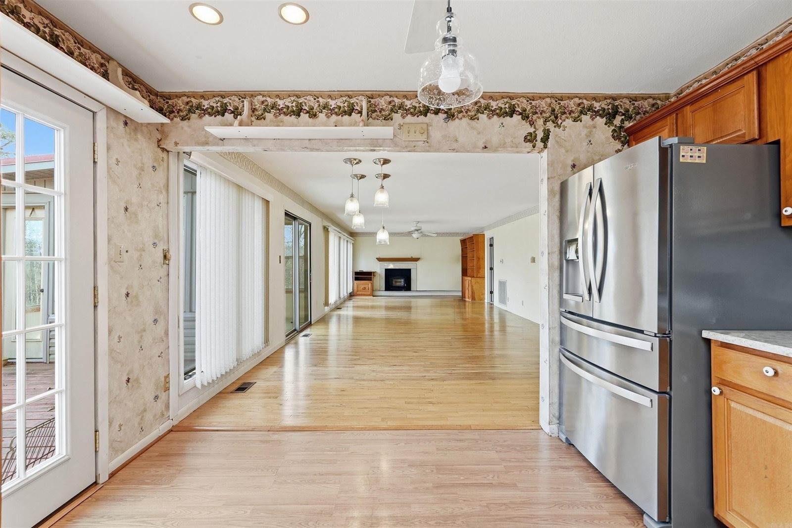 110 Fairway Ct, Hot Springs, AR 71913