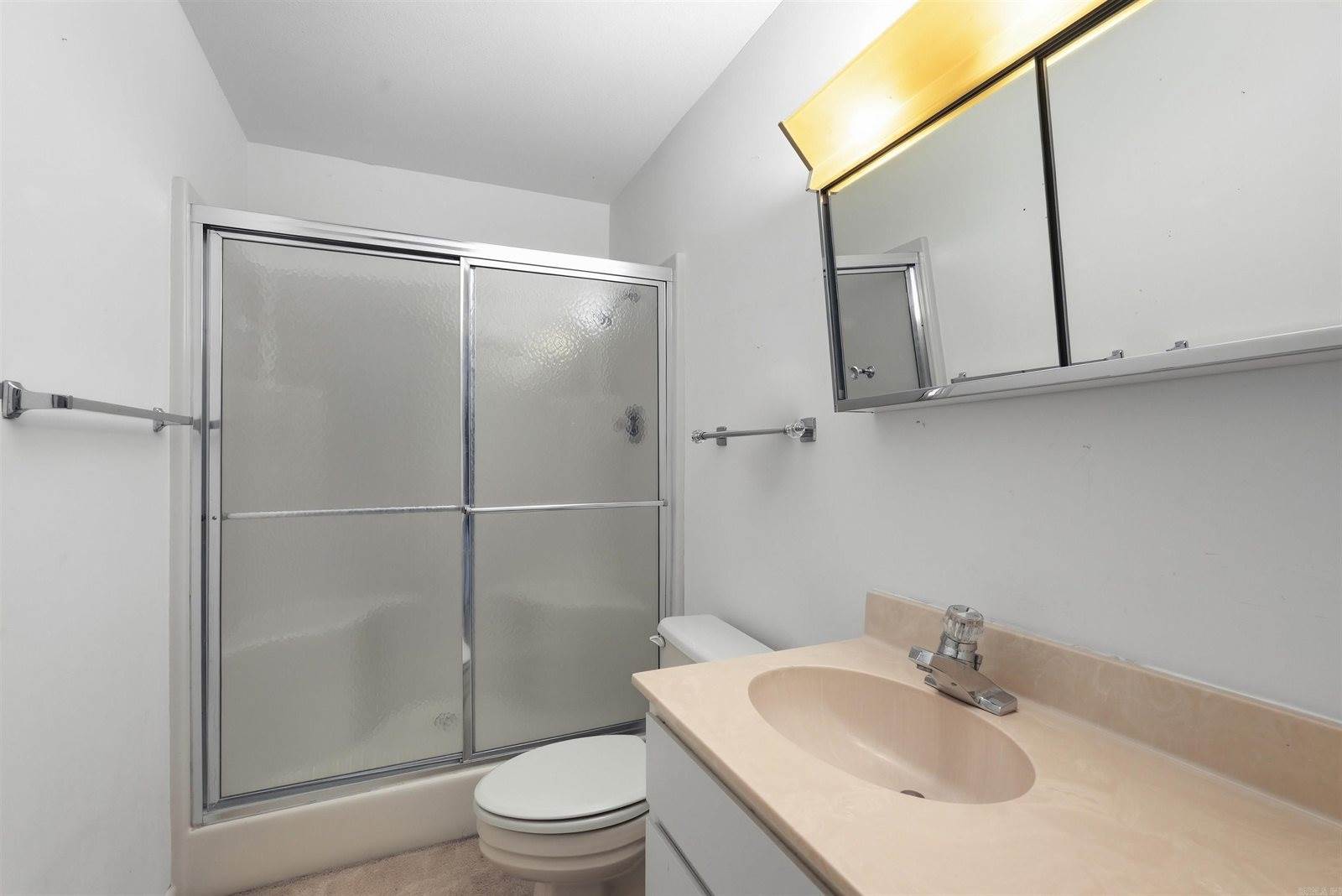 110 Fairway Ct, Hot Springs, AR 71913