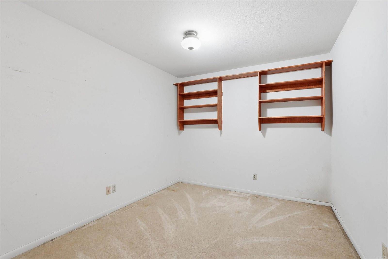 110 Fairway Ct, Hot Springs, AR 71913