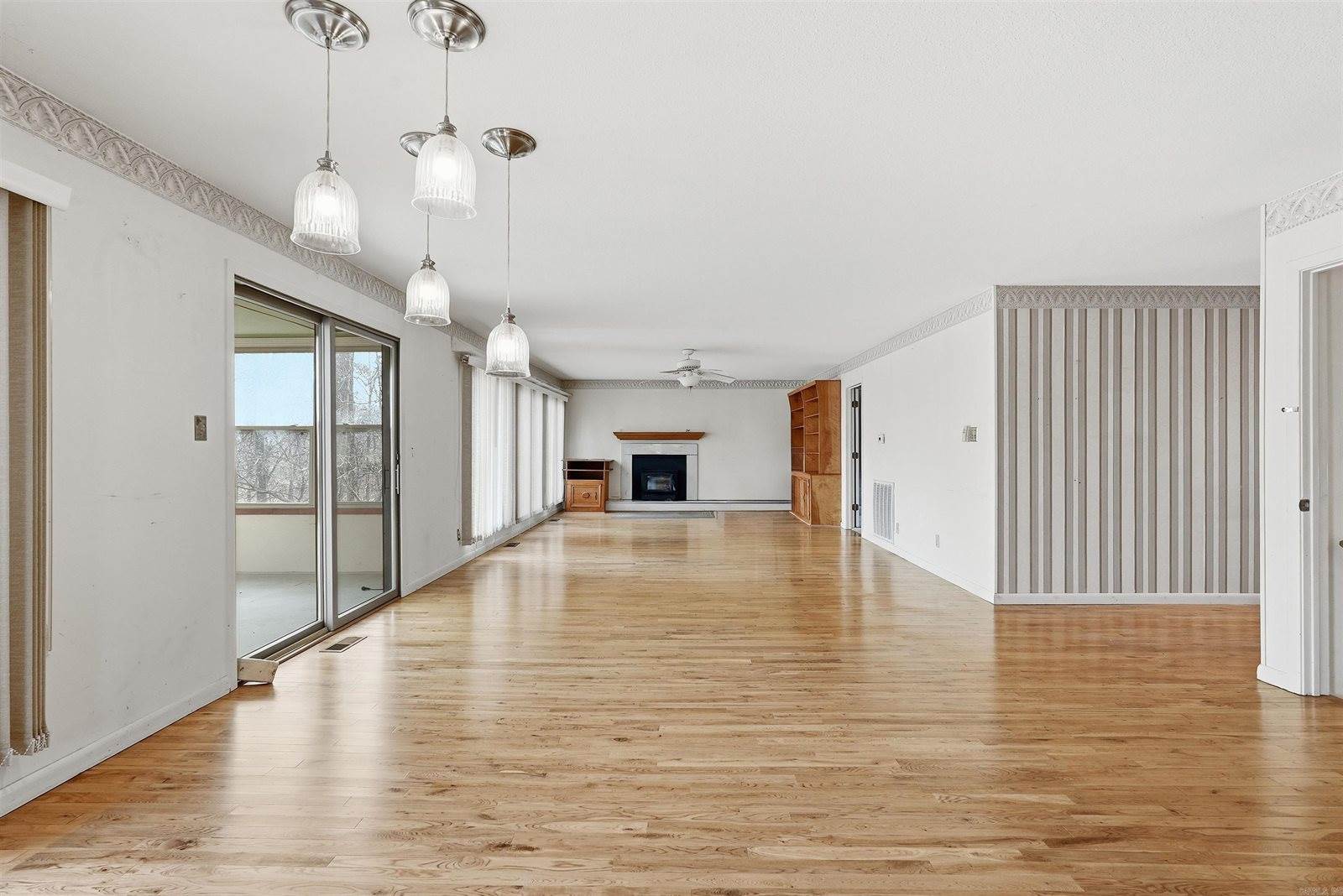 110 Fairway Ct, Hot Springs, AR 71913