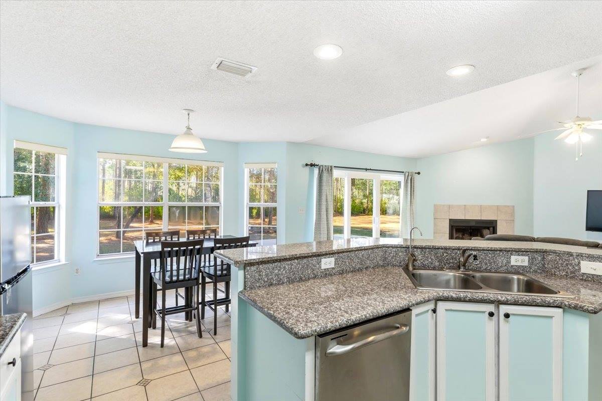 7095 Jasper St, Navarre, FL 32566