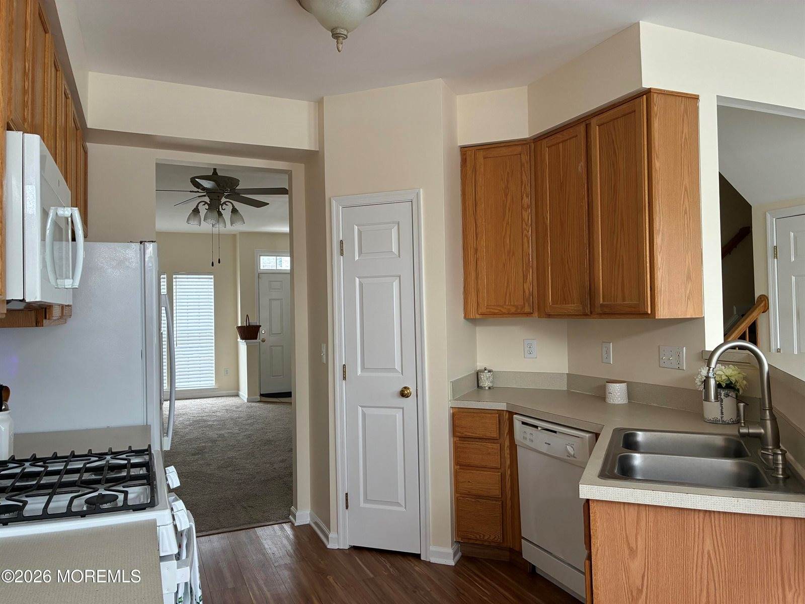 23 Osprey Lane, #81, Bayville, NJ 08721