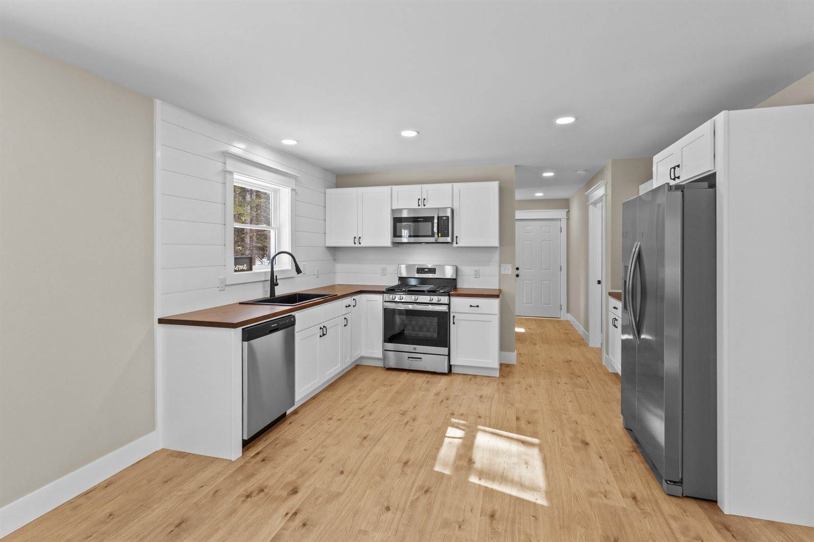 398 Hudson Hill Road, Hudson, ME 04449