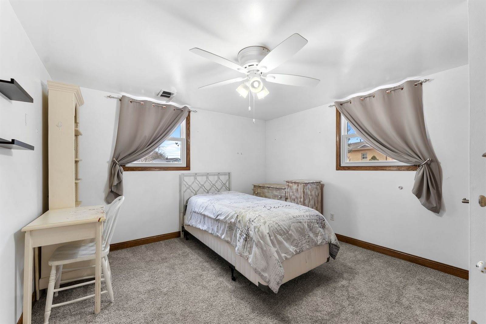 110 Andrea Court, Cleveland, IL 61241