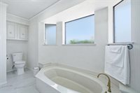 950 Shady Cove Place, DeSoto, TX 75115