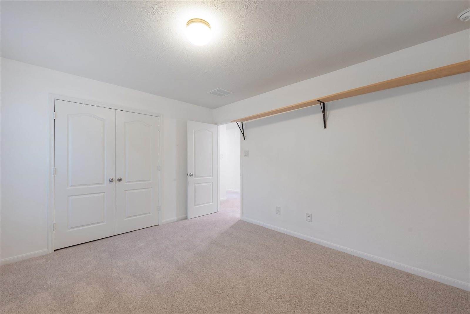 4006 Streambed Trail, Houston, TX 77068