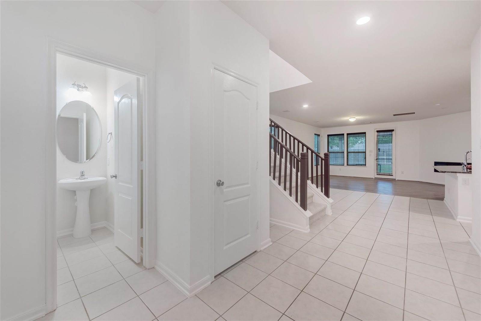 4006 Streambed Trail, Houston, TX 77068