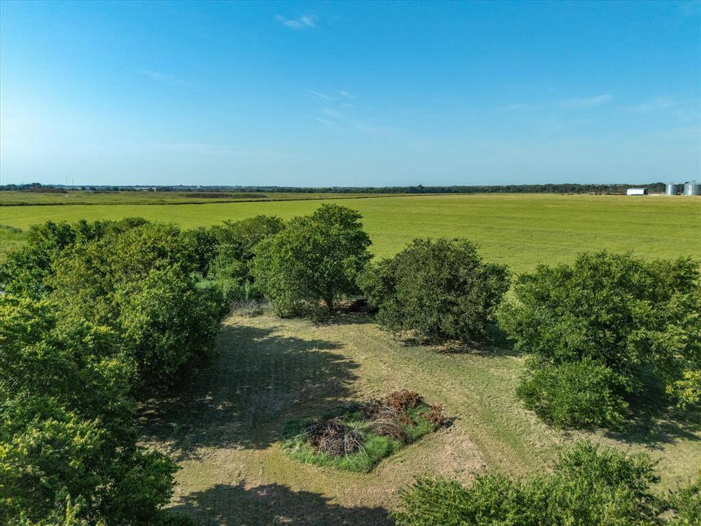 1651 Fm 66, Waxahachie, TX 75167