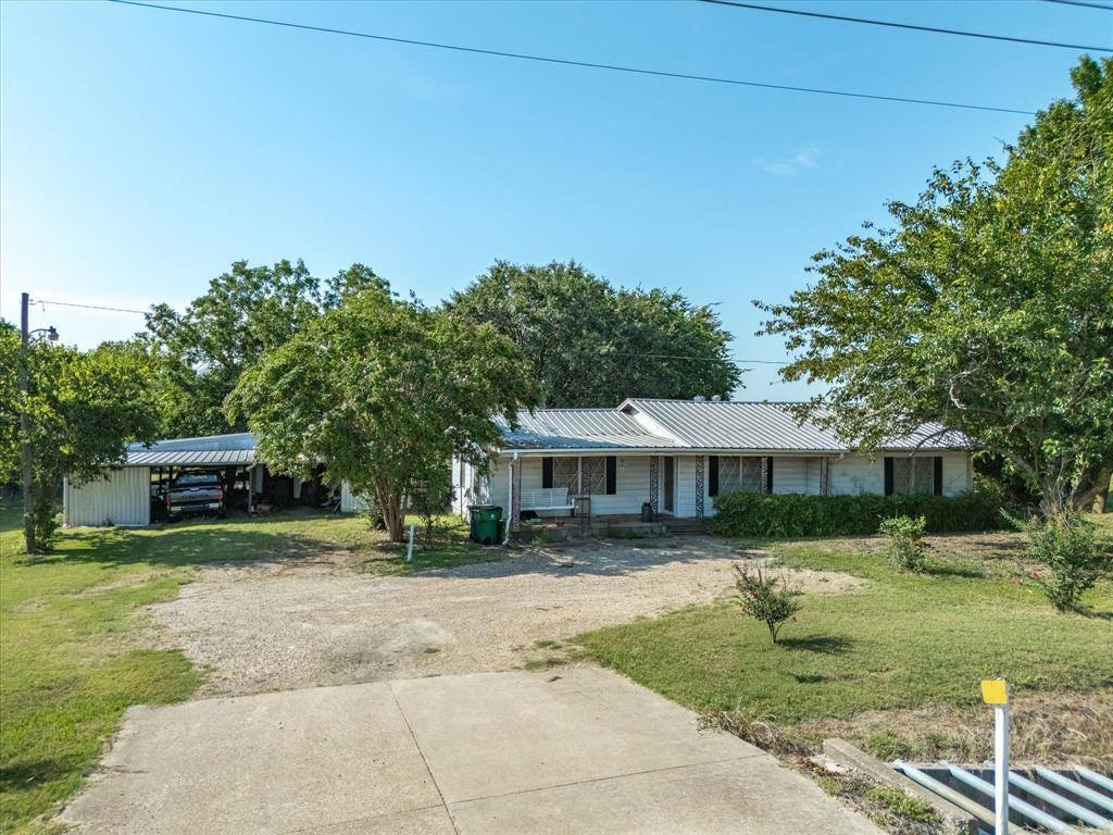 1651 Fm 66, Waxahachie, TX 75167