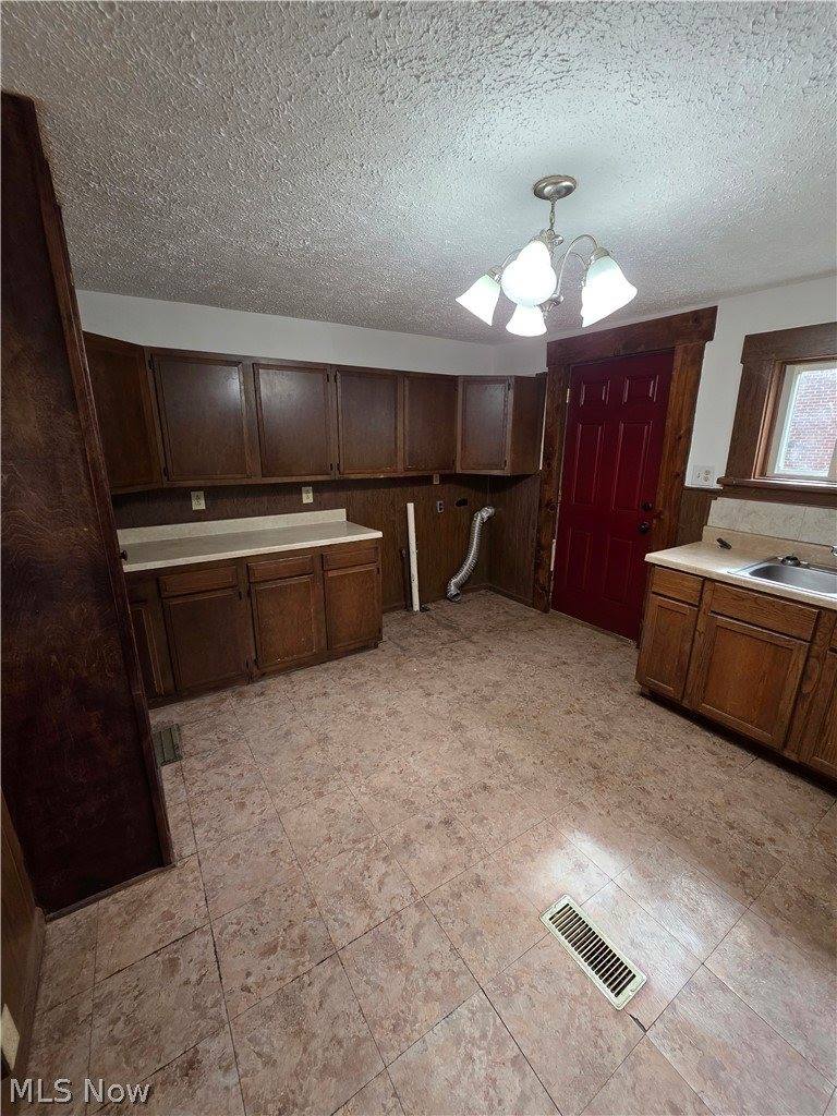 343 North High Street, Chillicothe, OH 45601