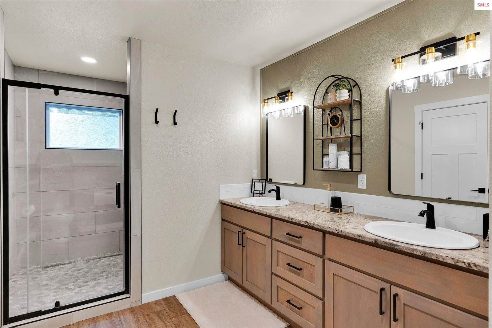 134 Leelah Lane, Bonners Ferry, ID 83805